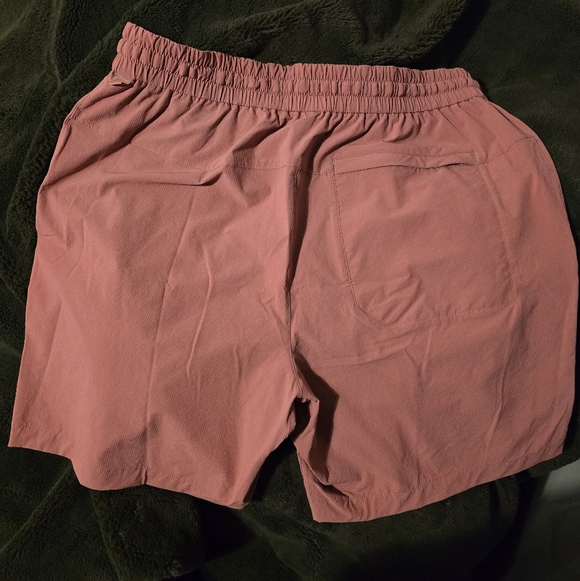 Lululemon Men's Shorts - Picture 2 of 4